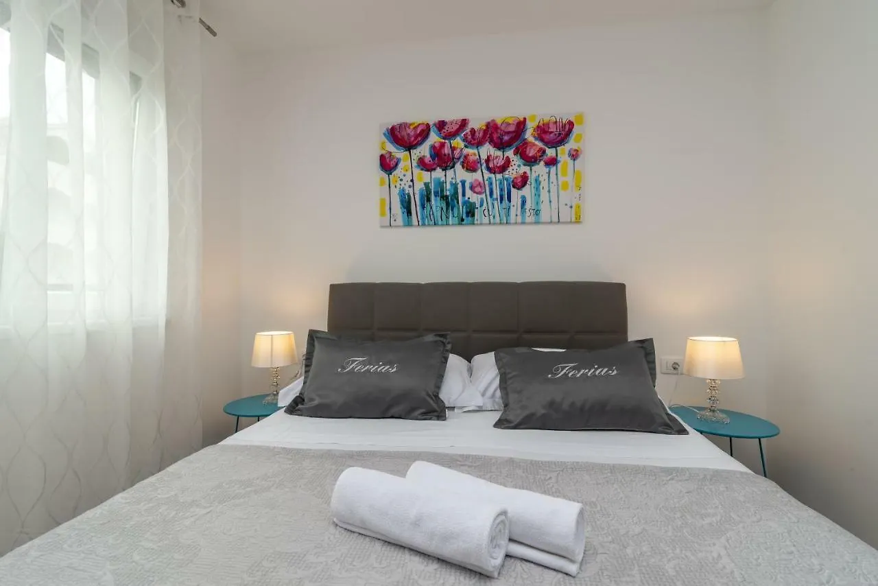 Apartment Ferias Trogir